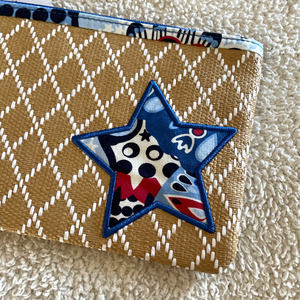 Vera Bradley Star Medallion Beach Wristlet Zipper Closure NWT